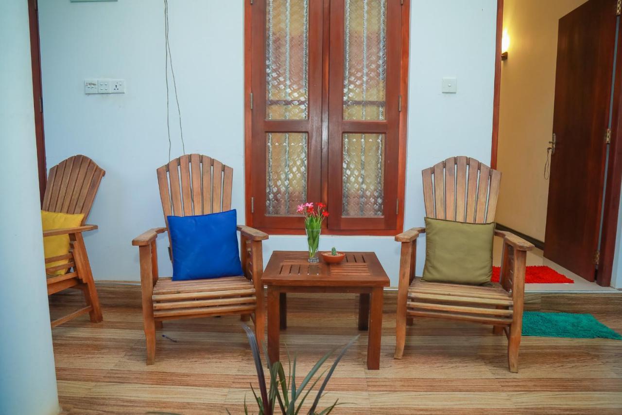 Hasaranga Holiday House Hikkaduwa Εξωτερικό φωτογραφία