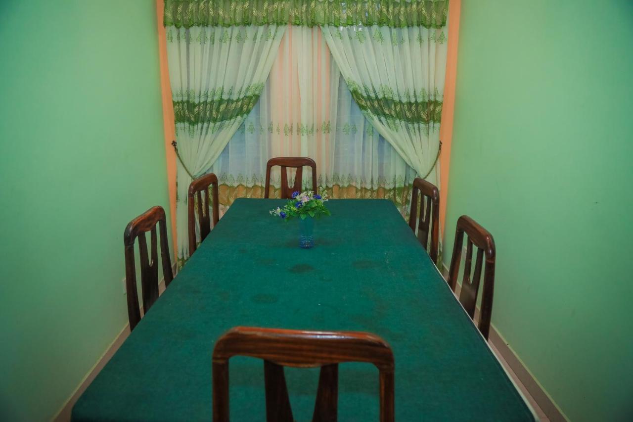 Hasaranga Holiday House Hikkaduwa Εξωτερικό φωτογραφία